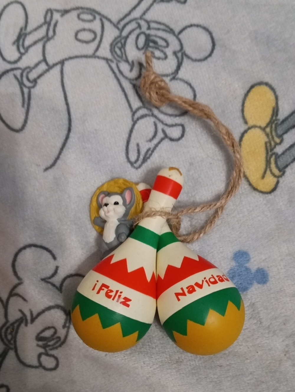 Feliz Navidad Maracas And Mouse - Holiday/Christmas Collectible